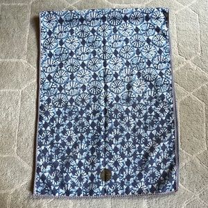 Manduka Yogitoes Yoga Mat Towel
